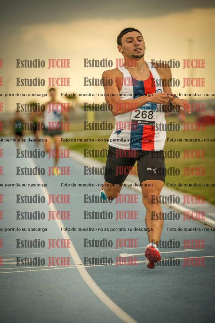 Fotos de los 600 m llanos de varones
