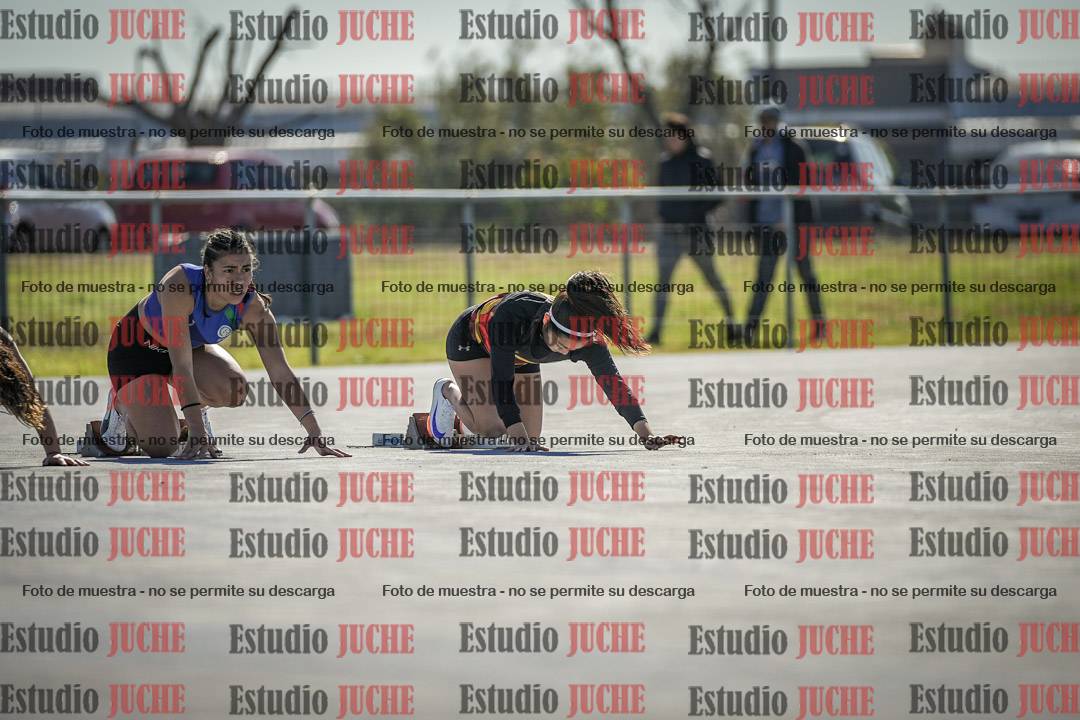 Fotos de los 100 m llanos de mujeres - FINAL