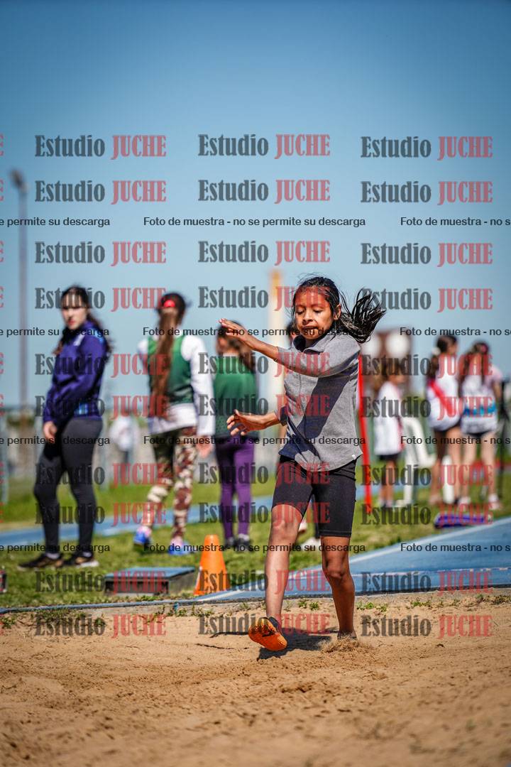 Fotos del salto en largo de mujeres - U15