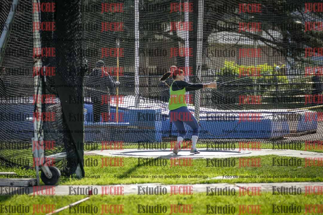 Fotos del lanzamiento de martillo de mujeres