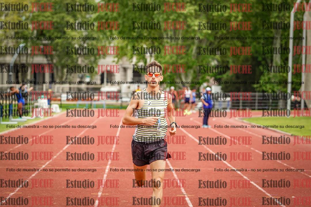 Fotos de los 1500 m llanos de varones