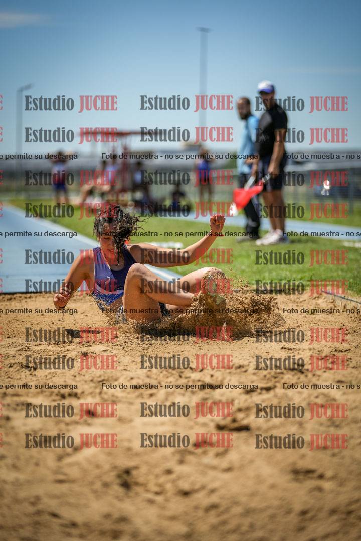 Fotos del salto triple de varones y mujeres - todas las tablas