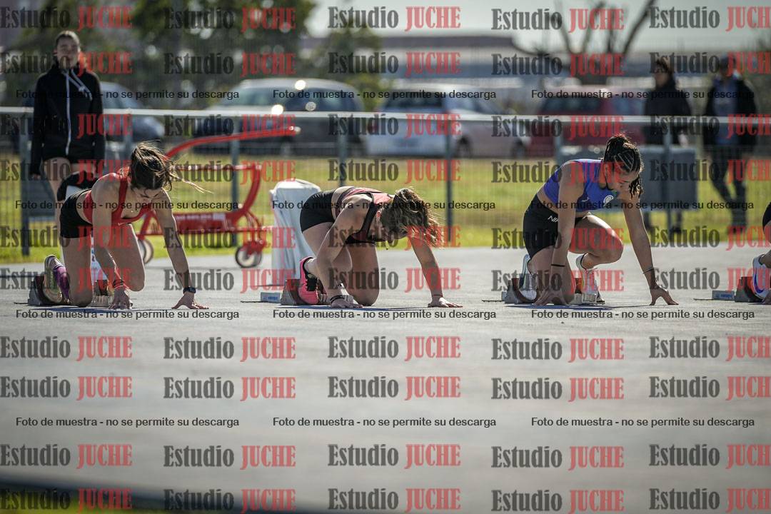 Fotos de los 100 m llanos de mujeres - FINAL