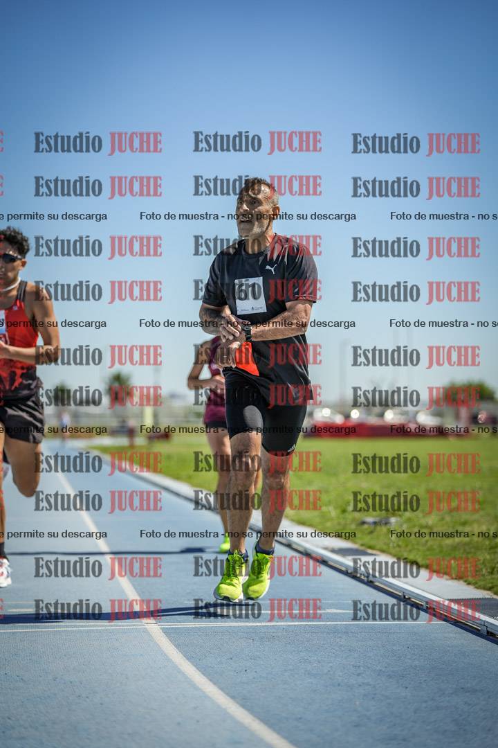 Fotos de los 5000 m de mujeres y varones - serie 2