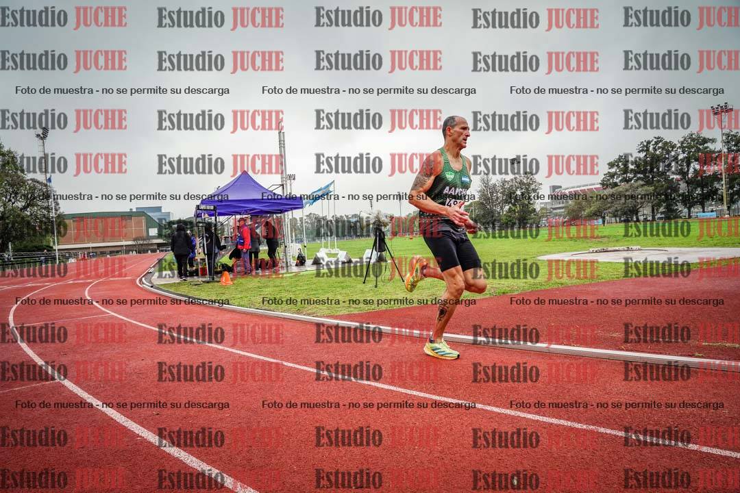 Fotos de los 800 m llanos de varones