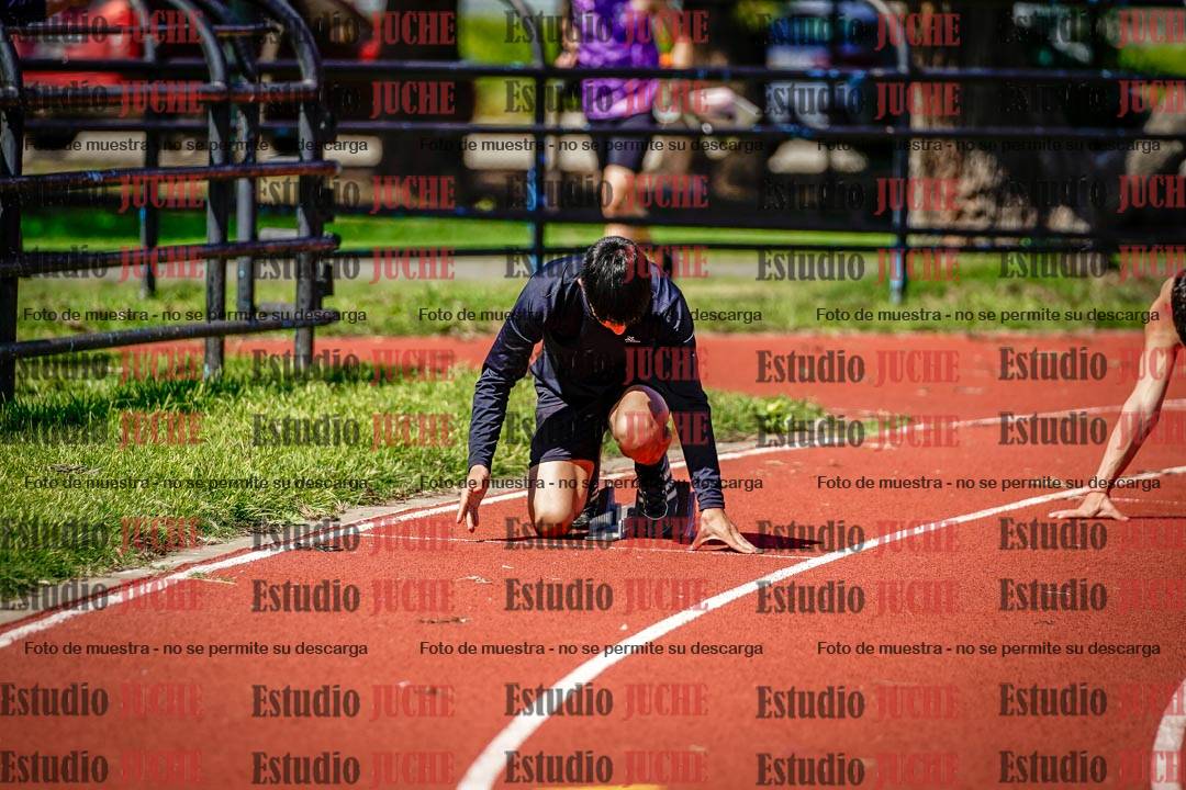 Fotos de los 200 m llanos de varones
