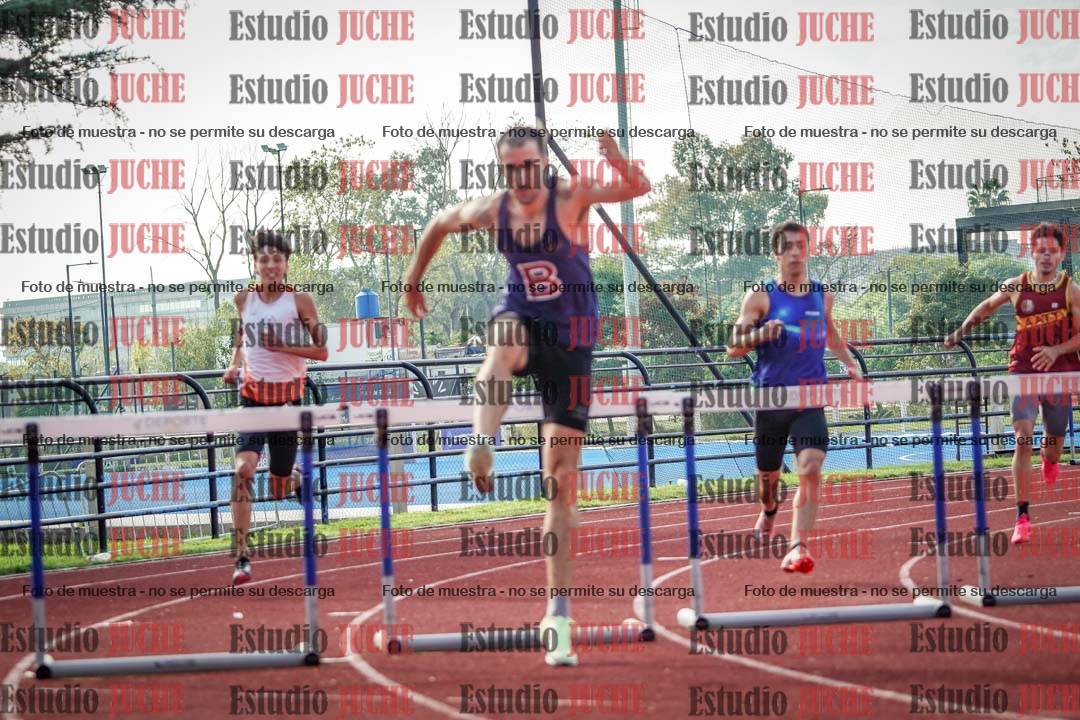 Fotos de los 400 m con vallas de varones