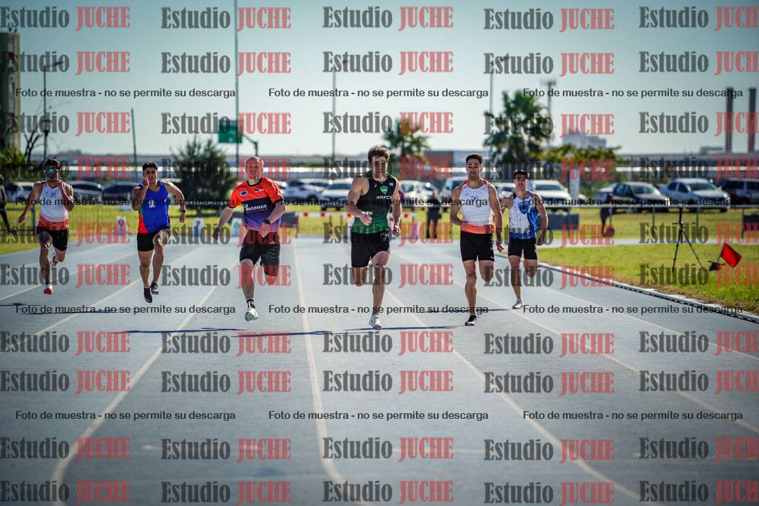 Fotos de los 200 m llanos de varones