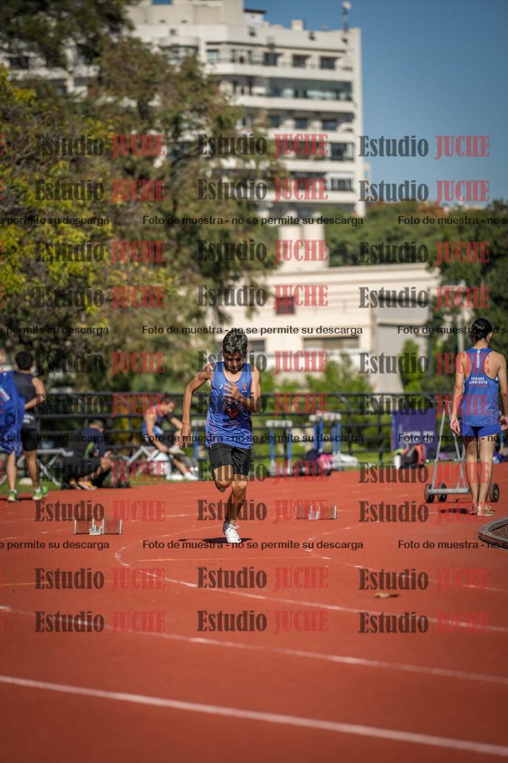 Fotos de los 200 m llanos de varones