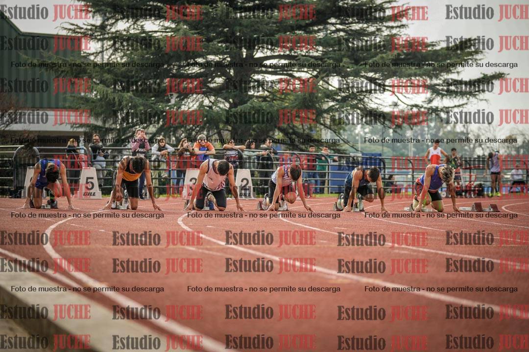 Fotos de los 100 m llanos de varones
