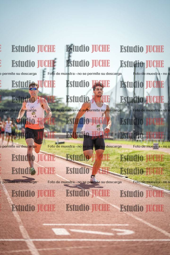 Fotos de los 800 m llanos de varones