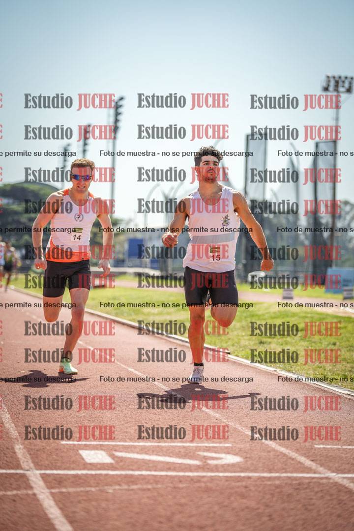 Fotos de los 800 m llanos de varones