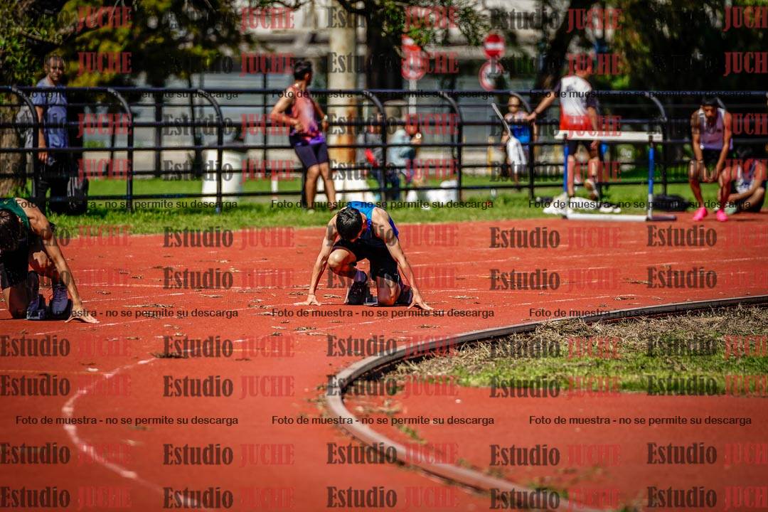 Fotos de los 200 m llanos de varones