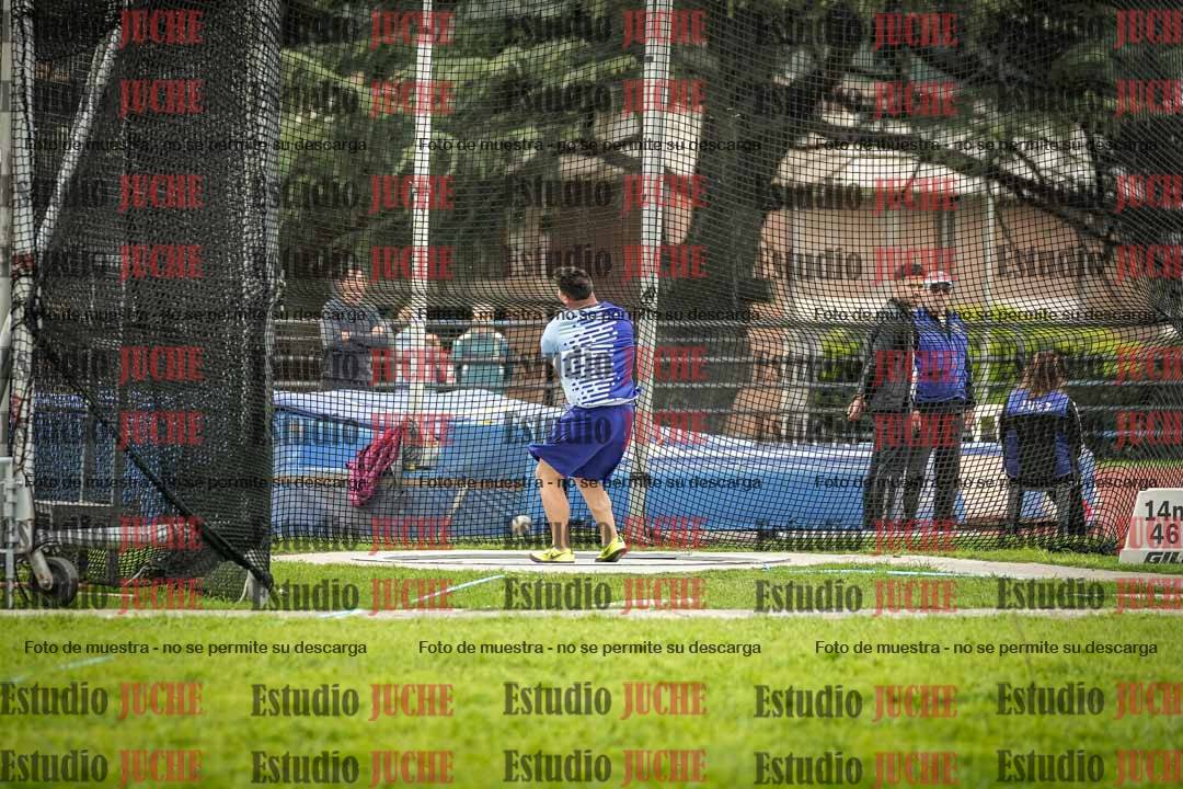 Fotos del lanzamiento de martillo de varones