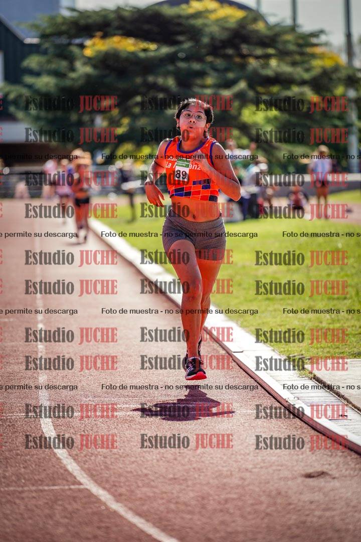 Fotos de los 2400 m de mujeres