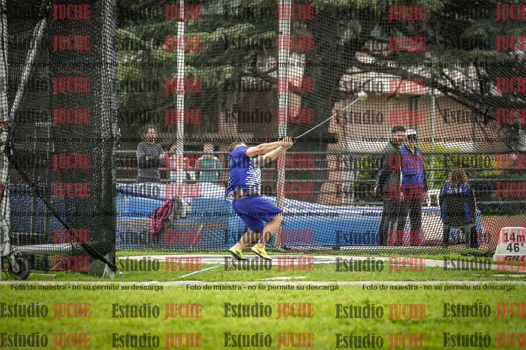 Fotos del lanzamiento de martillo de varones