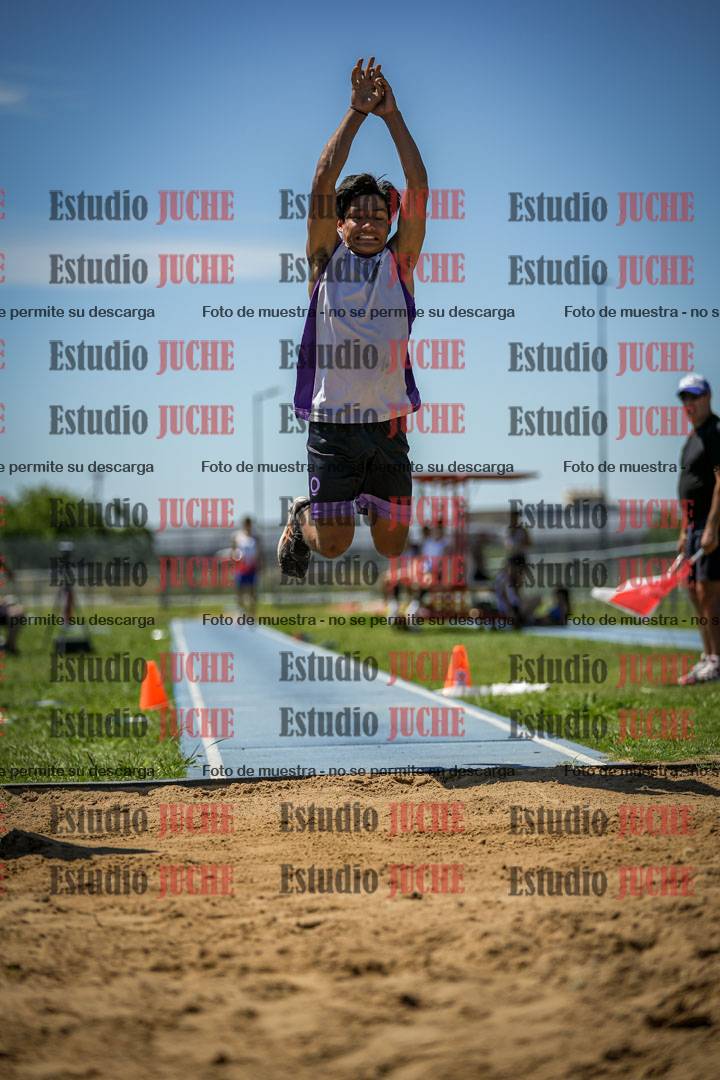 Fotos del salto triple de varones y mujeres - todas las tablas