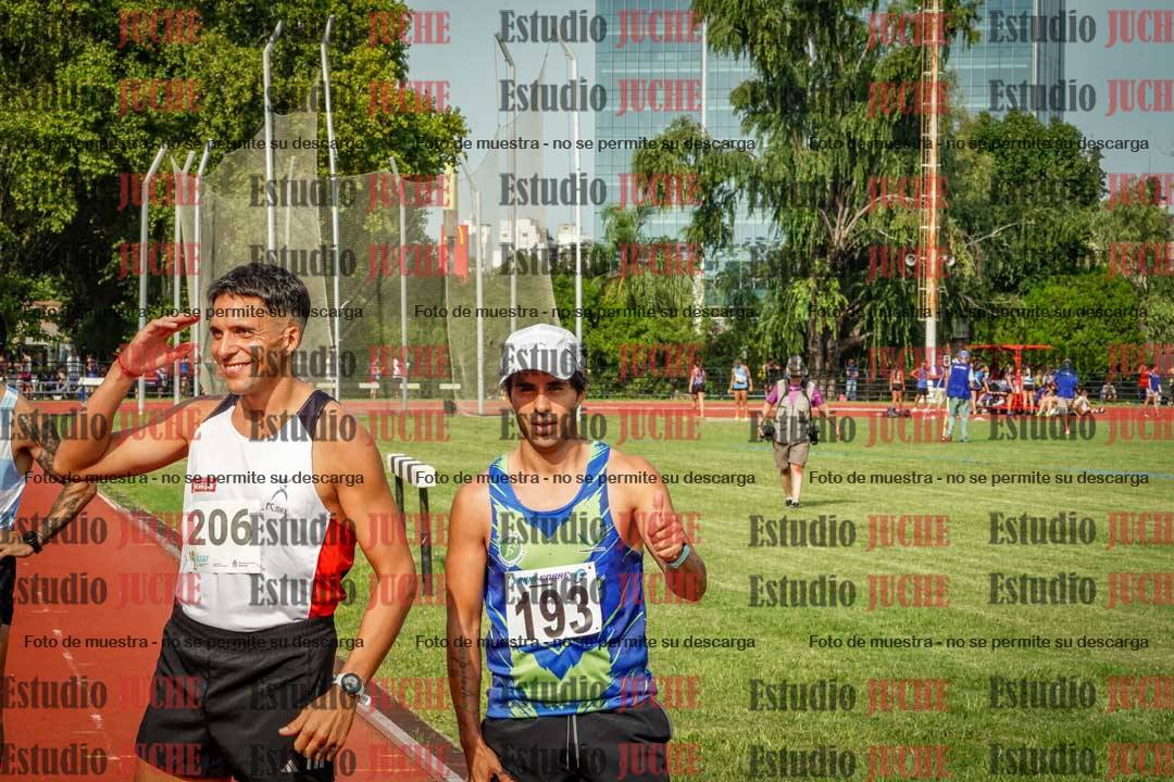Fotos de los 3000 m llanos de varones