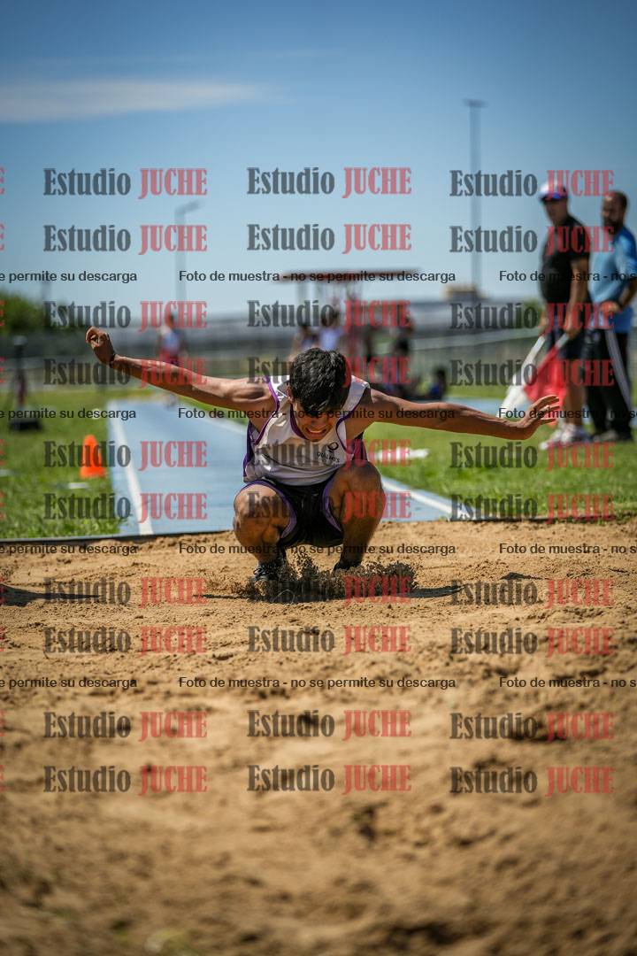 Fotos del salto triple de varones y mujeres - todas las tablas