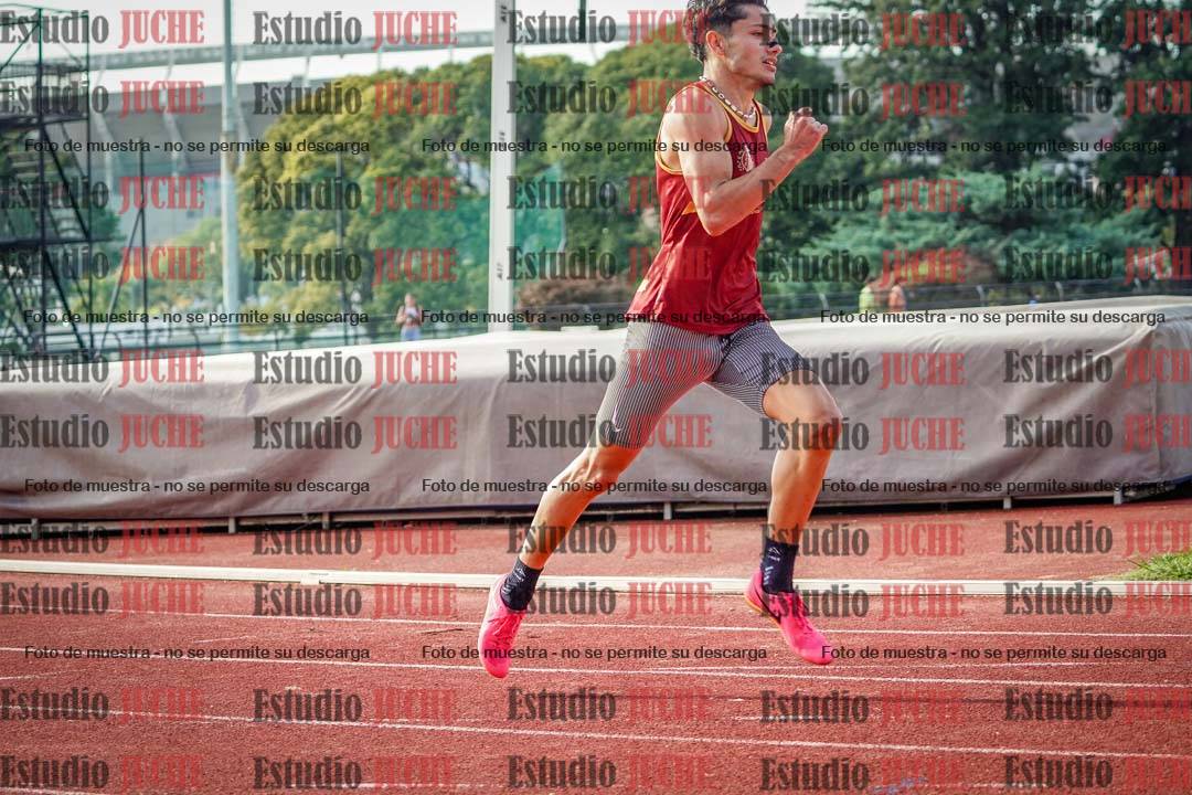 Fotos de los 400 m con vallas de varones