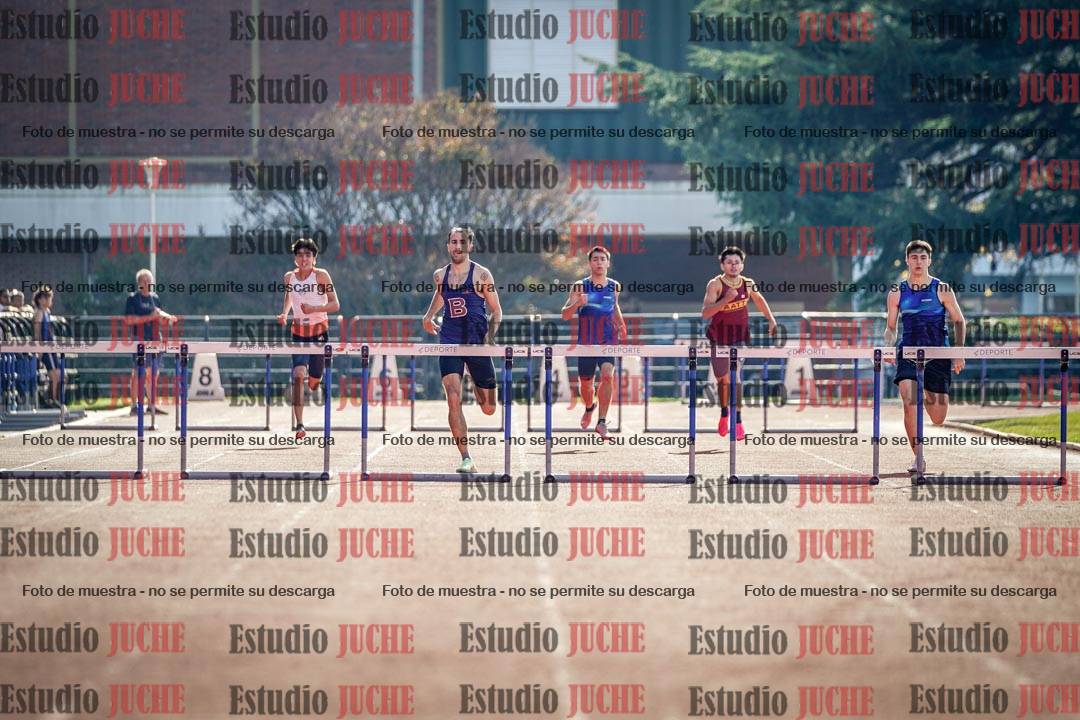 Fotos de los 400 m con vallas de varones