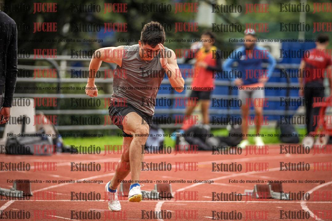 Fotos de los 100 m llanos de varones