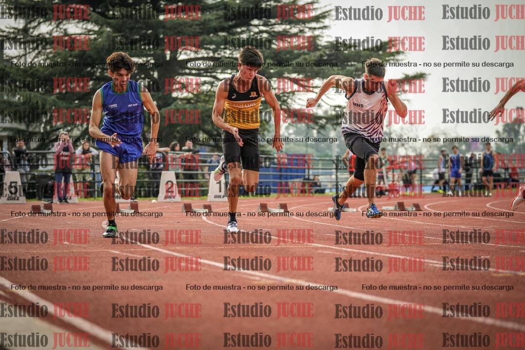 Fotos de los 100 m llanos de varones