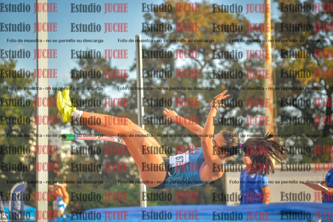 Fotos del salto en alto de mujeres