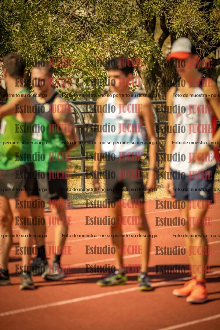 Fotos de los 3000 m llanos de varones