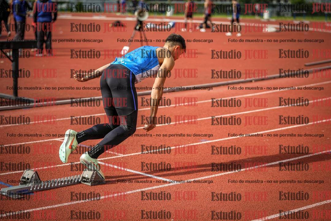 Fotos de los 400 m con vallas de varones