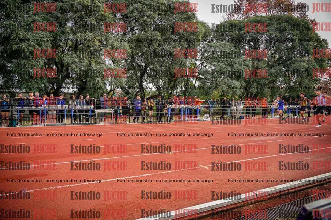 Fotos de los 100 m llanos de varones