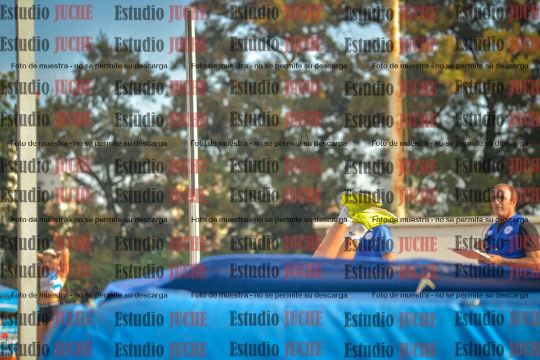 Fotos del salto en alto de mujeres