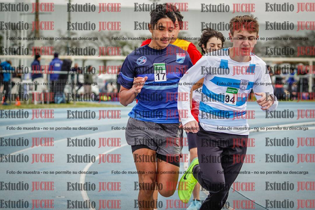 Fotos de los 600 m llanos de varones
