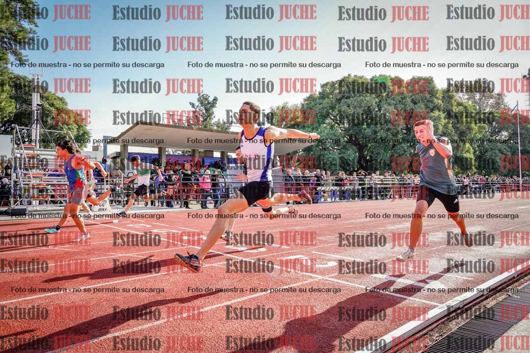 Fotos de los 100 m llanos de varones