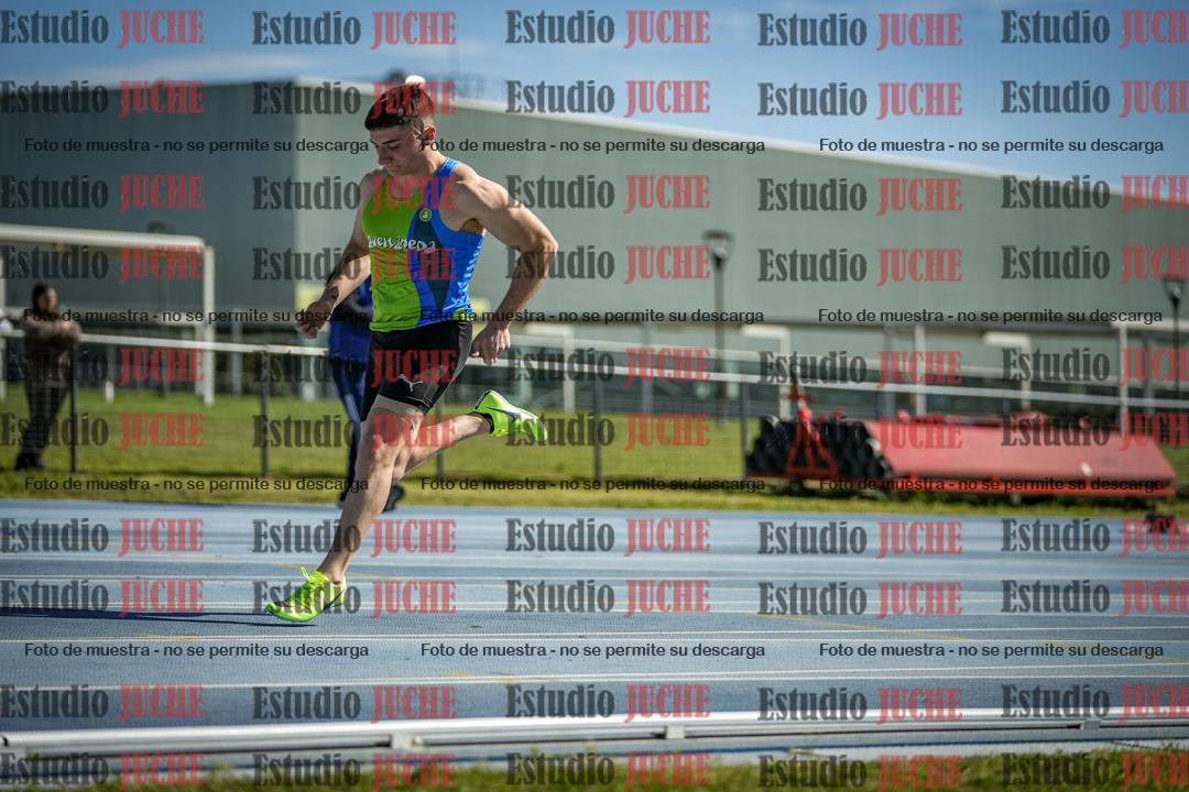 Fotos de los 100 m llanos de varones