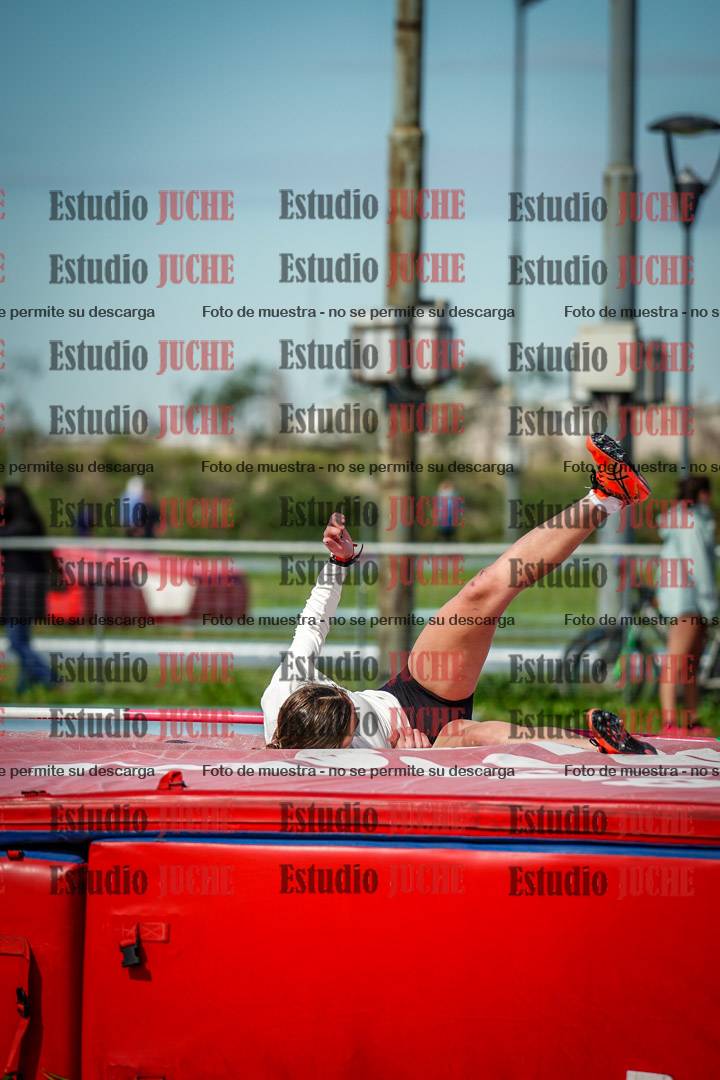 Fotos del salto en alto de mujeres - todas las categorías (incluye combinadas)
