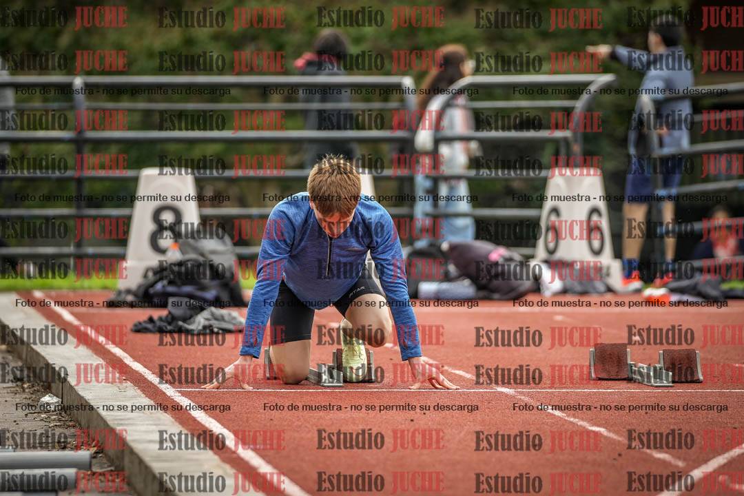 Fotos de los 100 m llanos de varones
