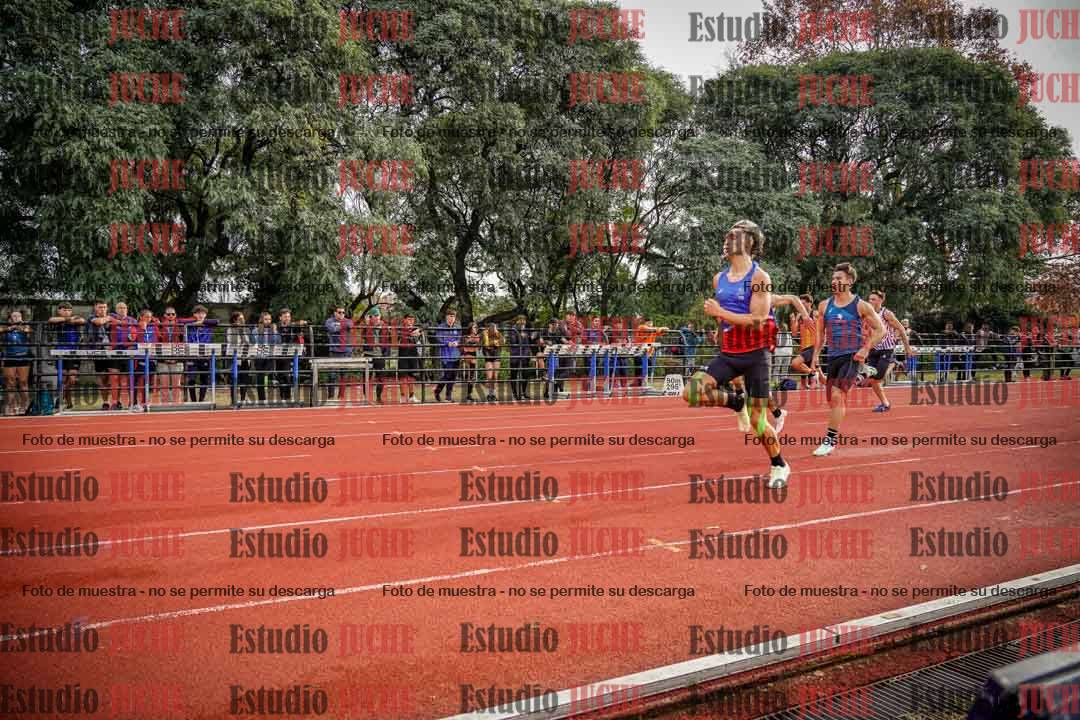 Fotos de los 100 m llanos de varones