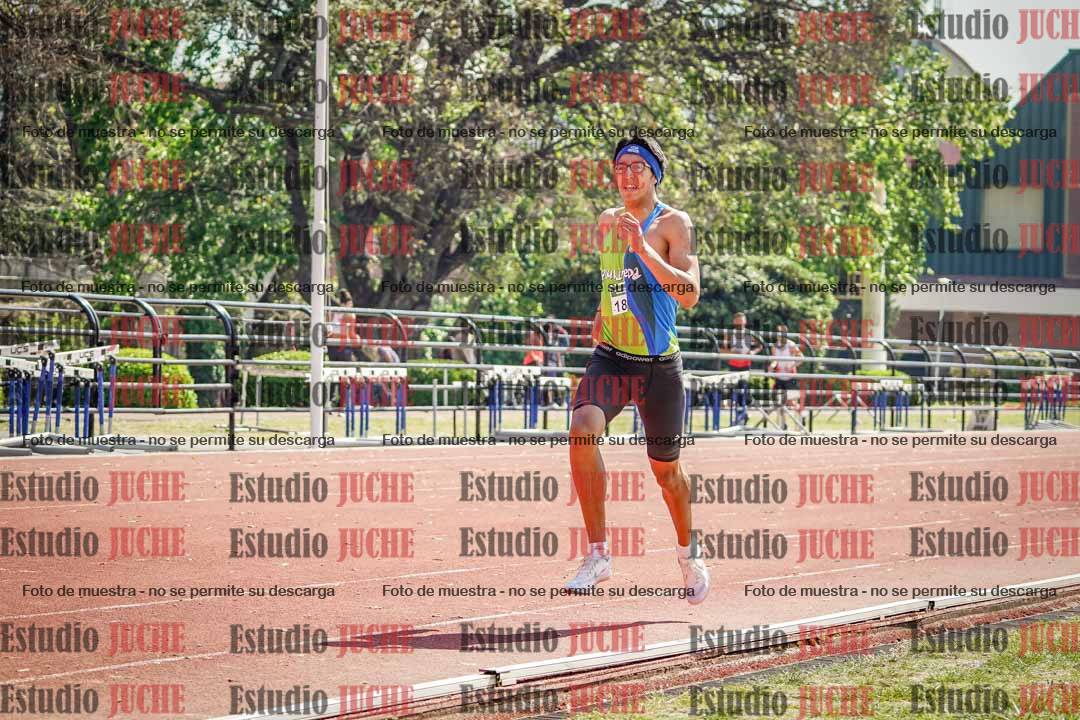 Fotos de los 800 m llanos de varones