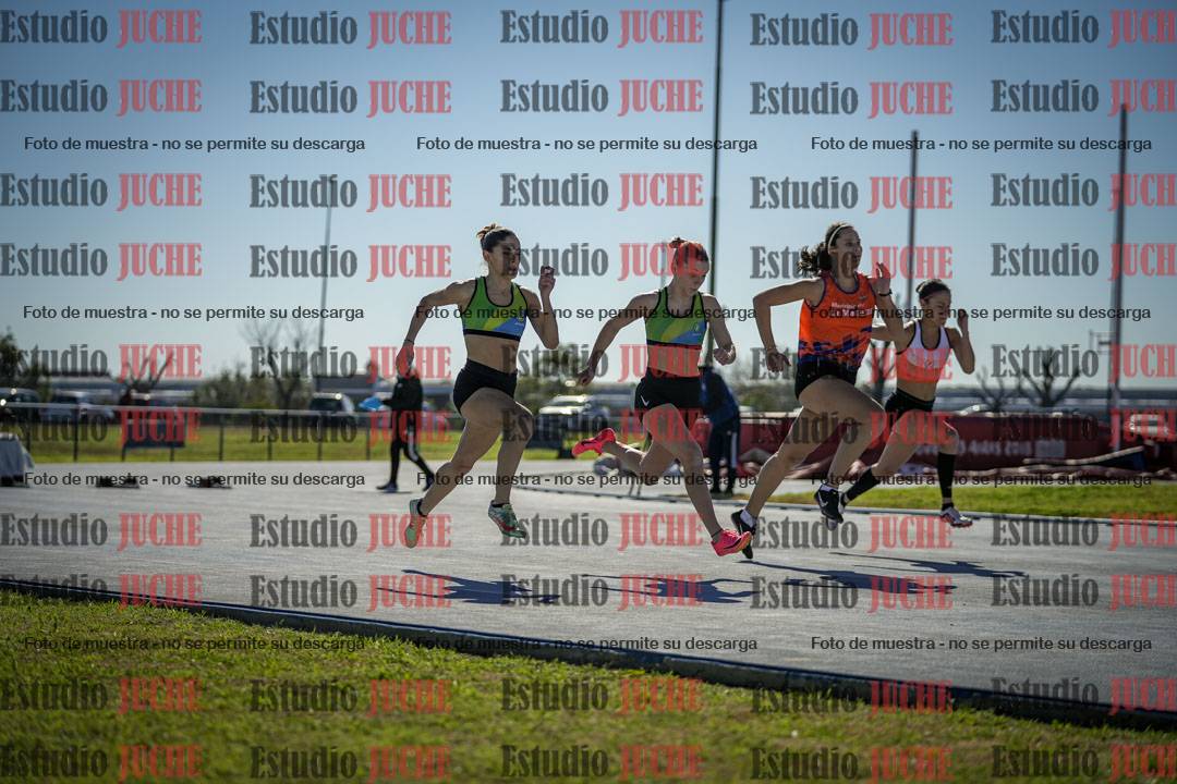 Fotos de los 100 m llanos de mujeres - FINAL