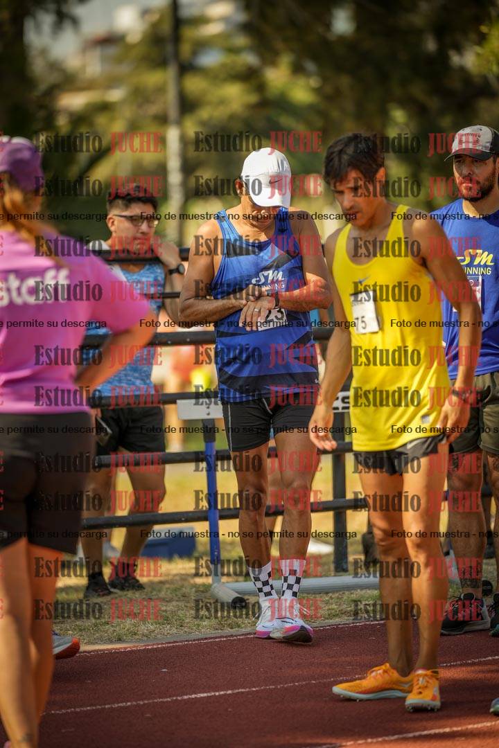 Fotos de los 3000 m llanos de varones