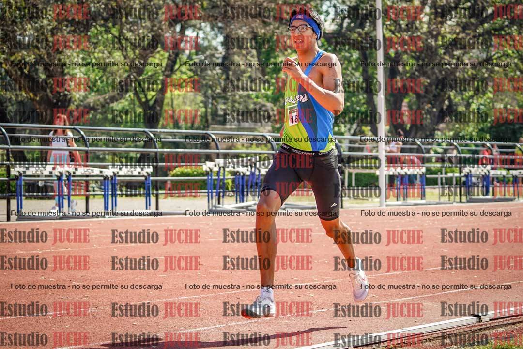 Fotos de los 800 m llanos de varones
