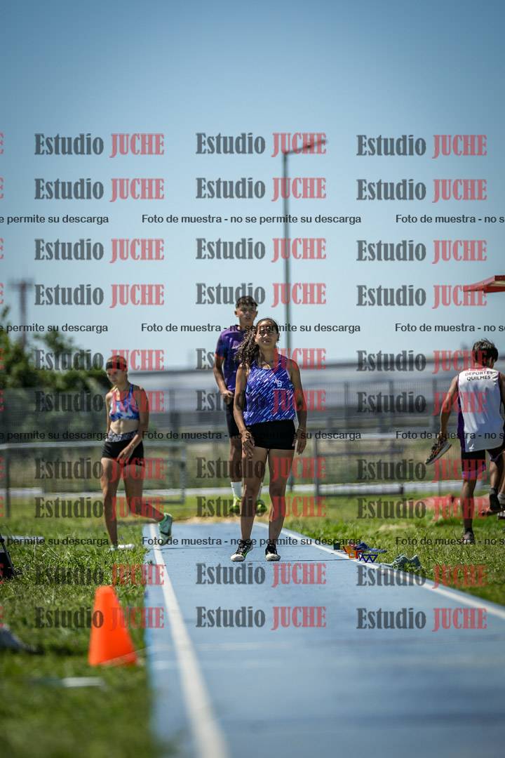 Fotos del salto triple de varones y mujeres - todas las tablas