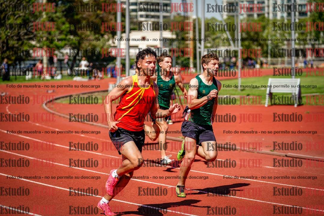 Fotos de los 200 m llanos de varones