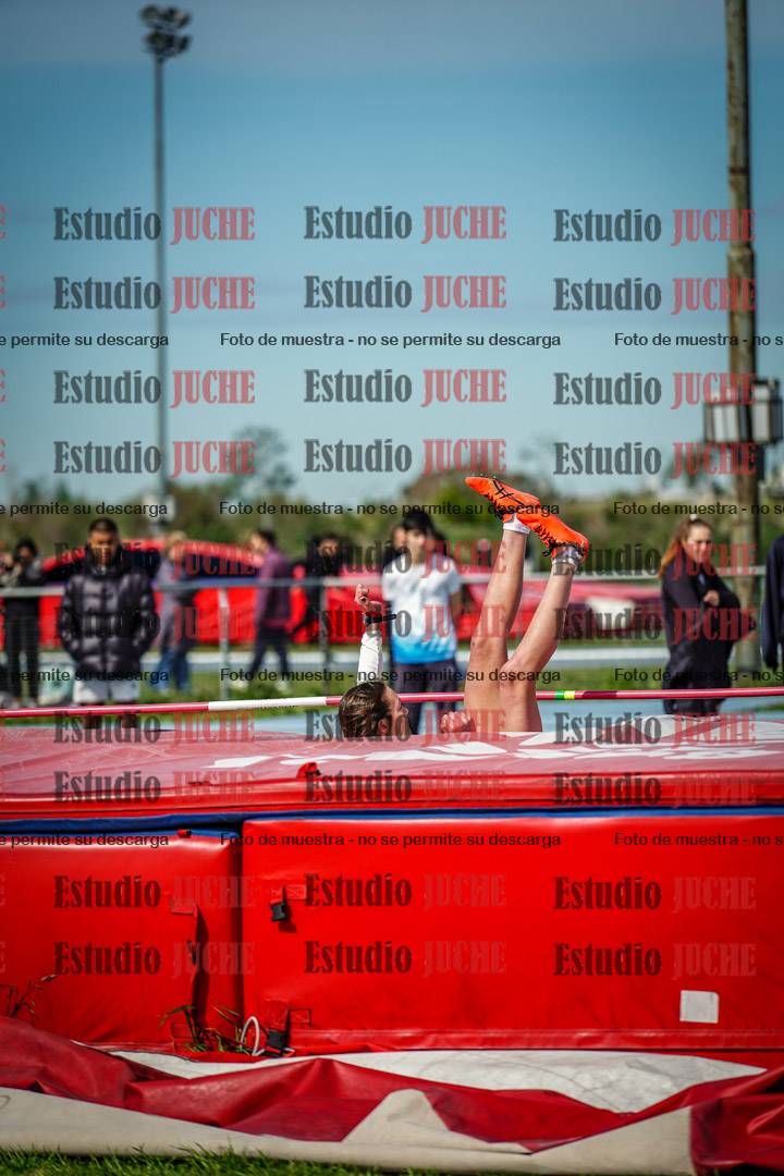 Fotos del salto en alto de mujeres - todas las categorías (incluye combinadas)