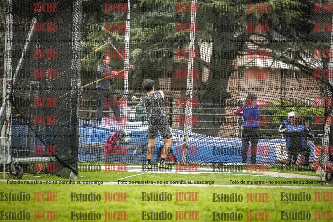 Fotos del lanzamiento de martillo de varones