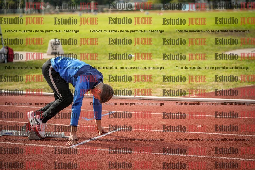 Fotos de los 400 m con vallas de varones
