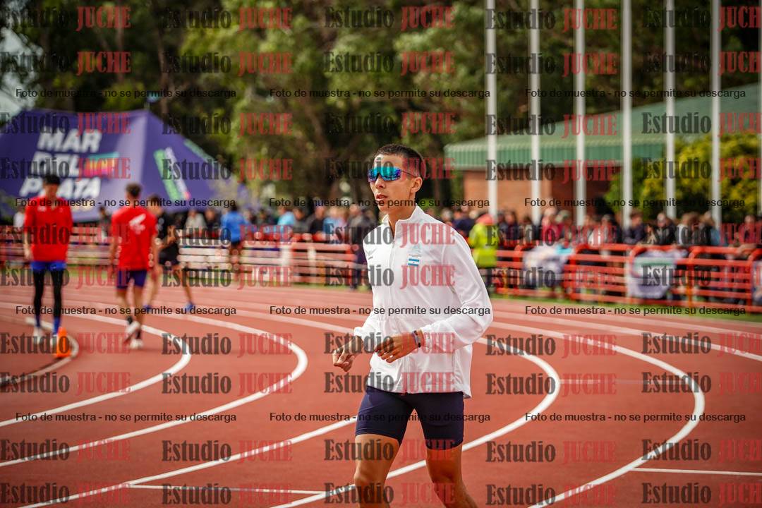 Fotos de algunos extras y podios del día 3