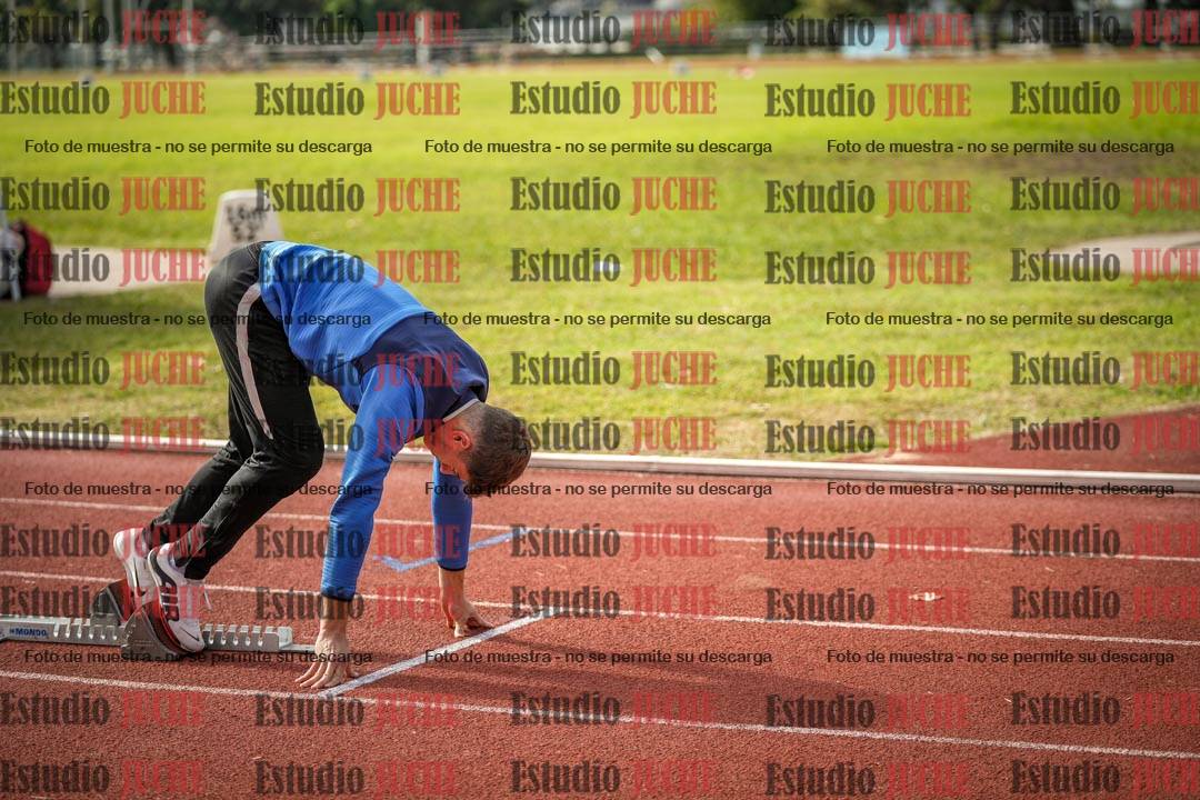Fotos de los 400 m con vallas de varones