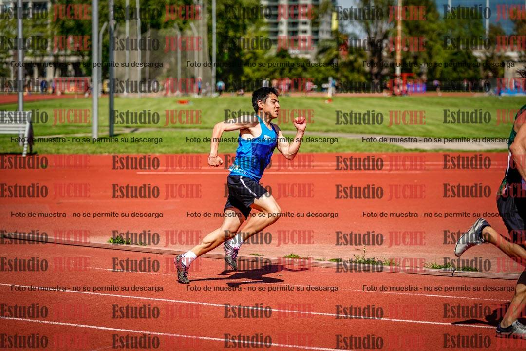 Fotos de los 200 m llanos de varones